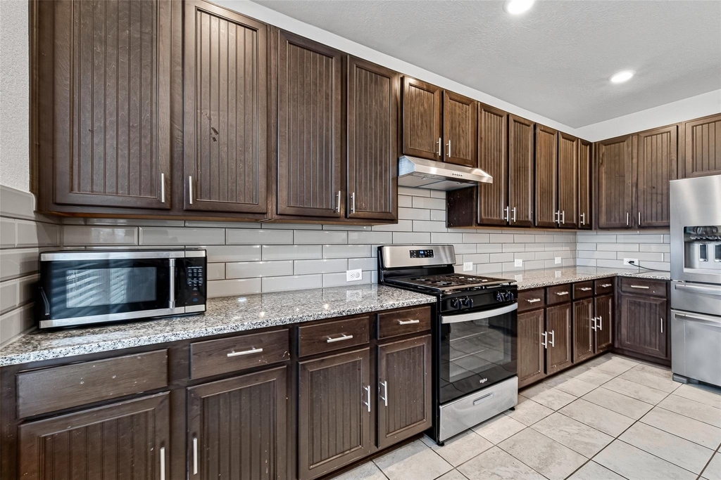 25319 Whitehaven Gate Street - Photo 6