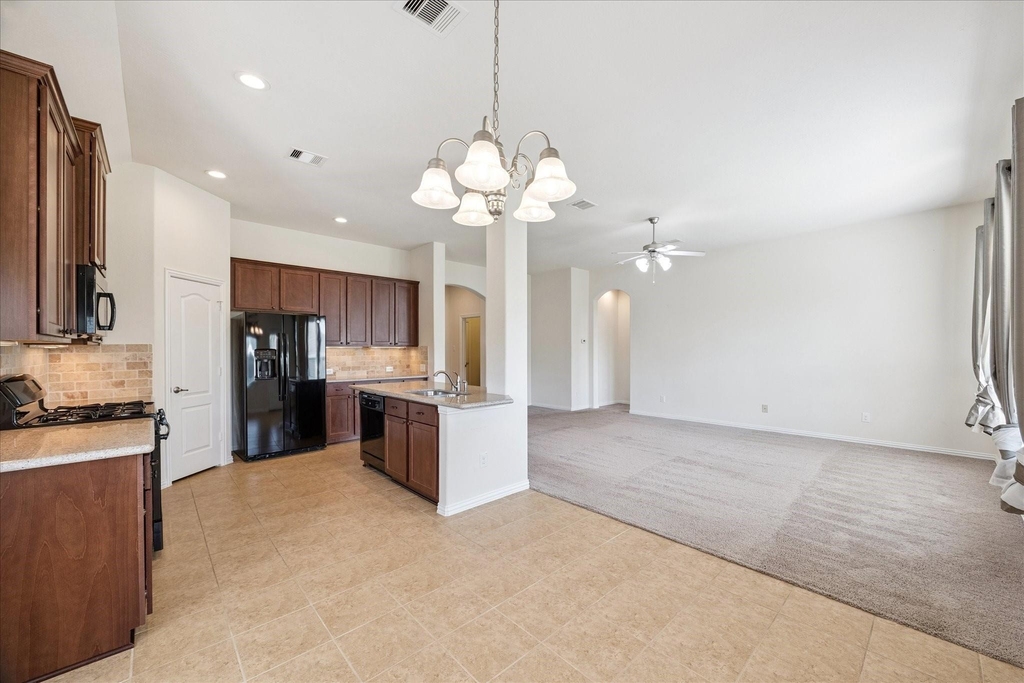 205 Brookwood Park Lane - Photo 2