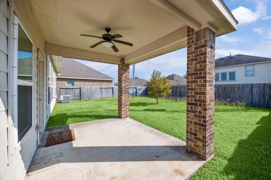 205 Brookwood Park Lane - Photo 9