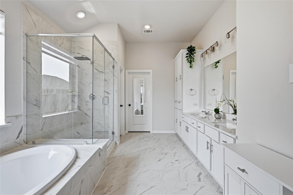 31327 Sellers Terrace Drive - Photo 19
