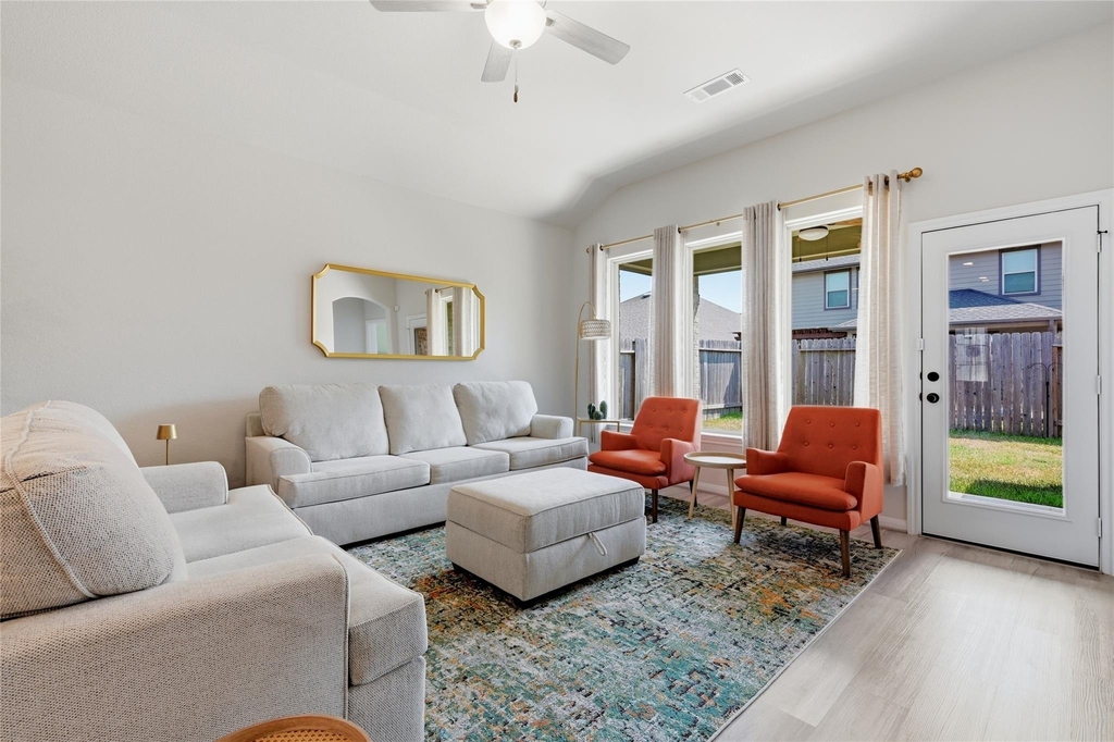 31327 Sellers Terrace Drive - Photo 13