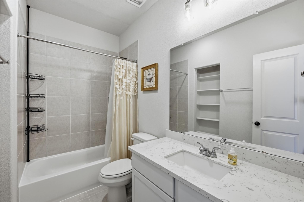 31327 Sellers Terrace Drive - Photo 4