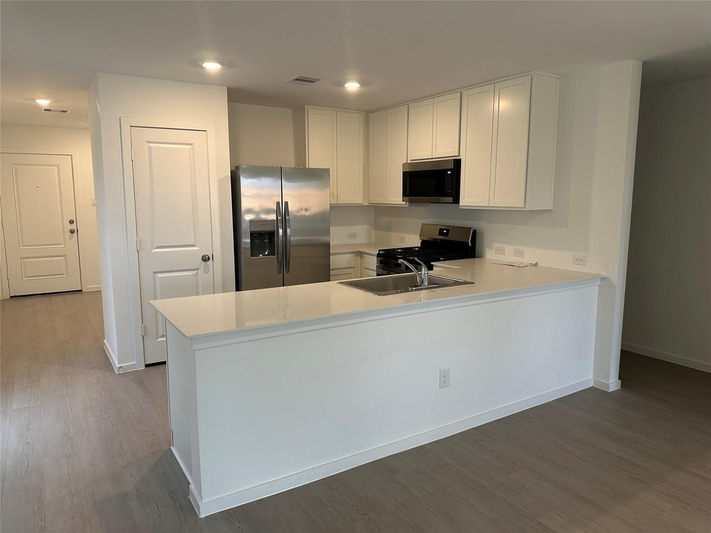 359 Bush Meadow Lane - Photo 4