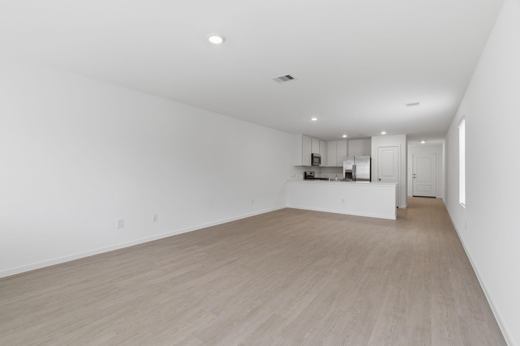 1538 Golden Iris - Photo 15