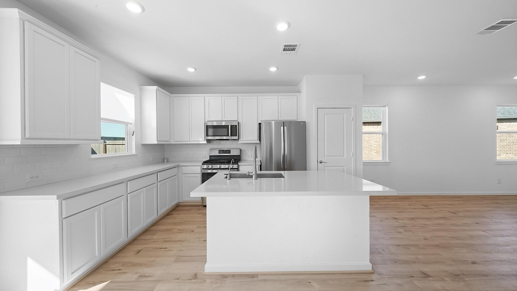 7211 Greenbriar Bend Court - Photo 16