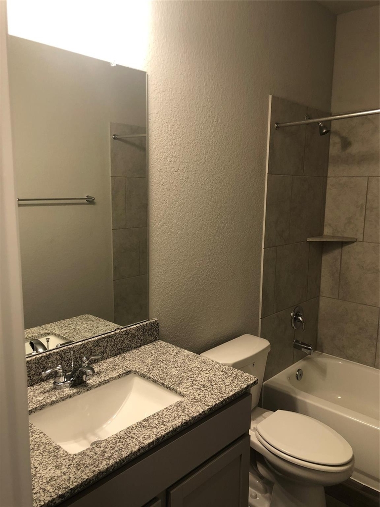 31315 Conover Drive - Photo 8