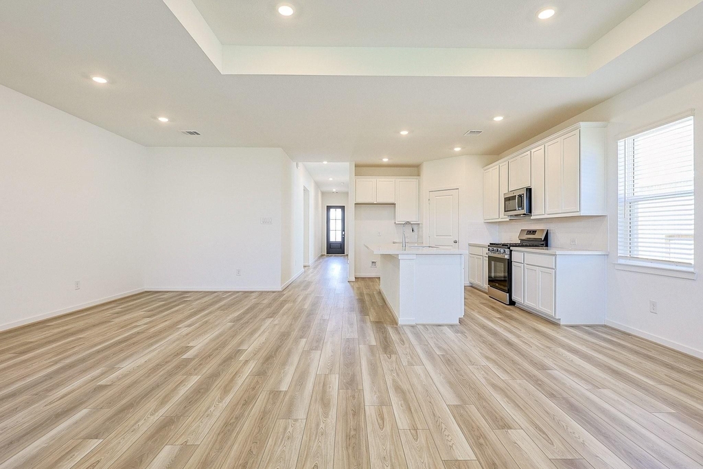 21510 Banpo Bend Drive - Photo 8