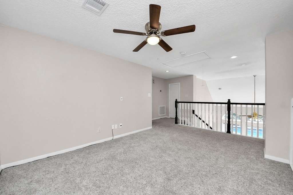1335 Crescent Parkway Court - Photo 31