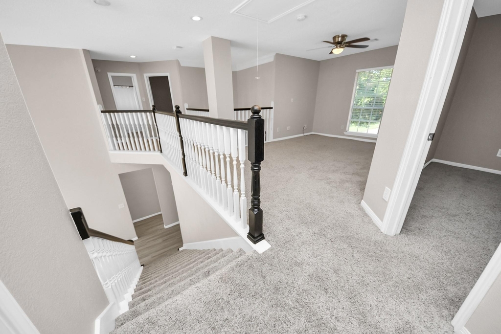 1335 Crescent Parkway Court - Photo 32