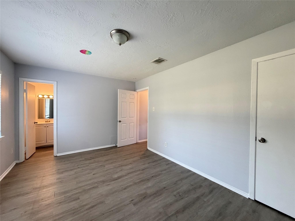 11545 Beechnut Street - Photo 14