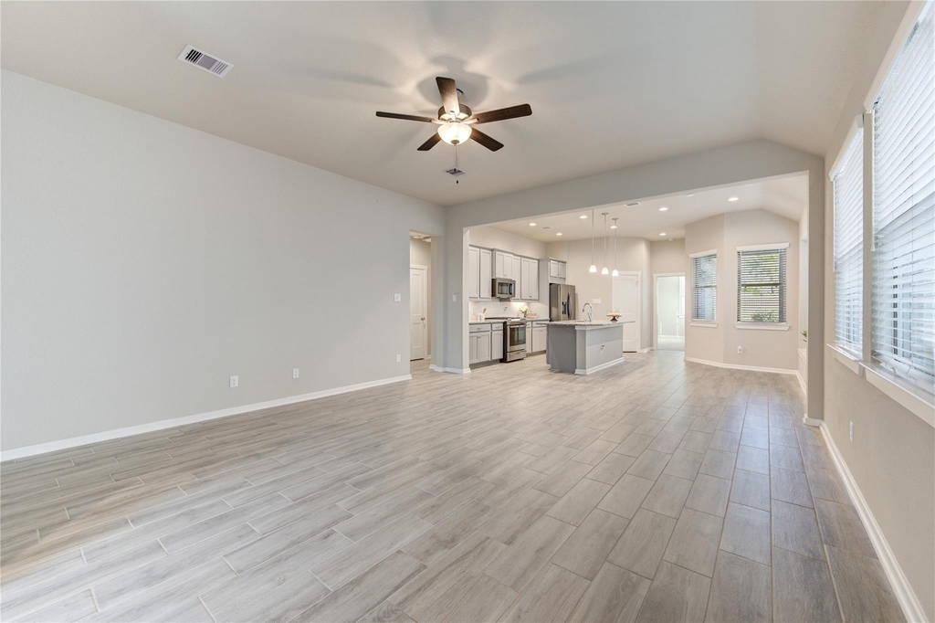 6022 Bristol Spur Lane - Photo 7