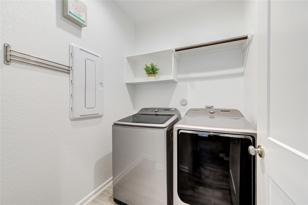 6022 Bristol Spur Lane - Photo 2