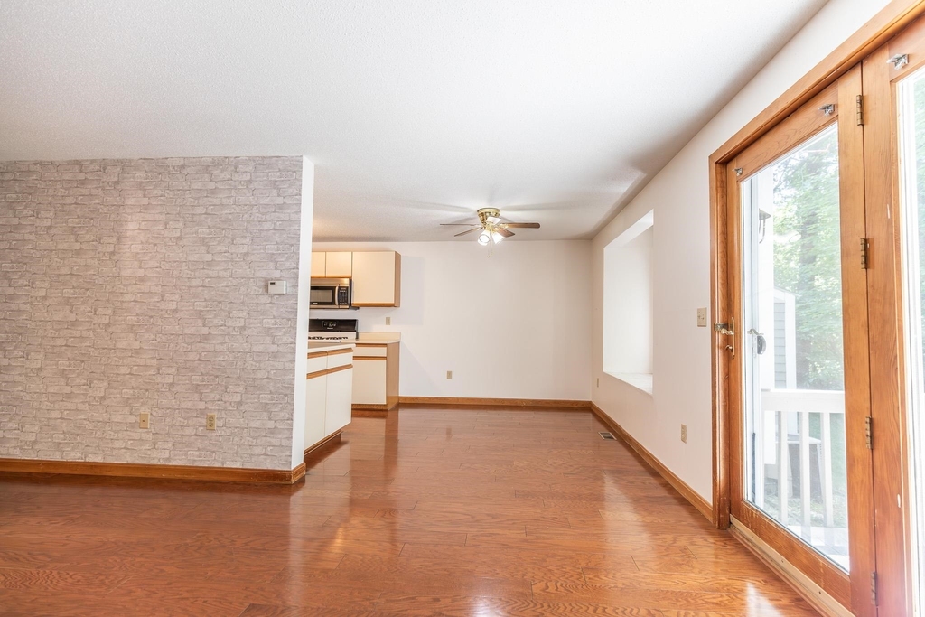 84 Branch - Photo 10