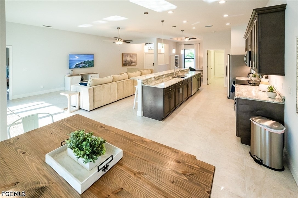 2906 Se 8th Avenue - Photo 5