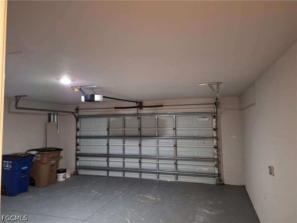 1923 Villia Street - Photo 26