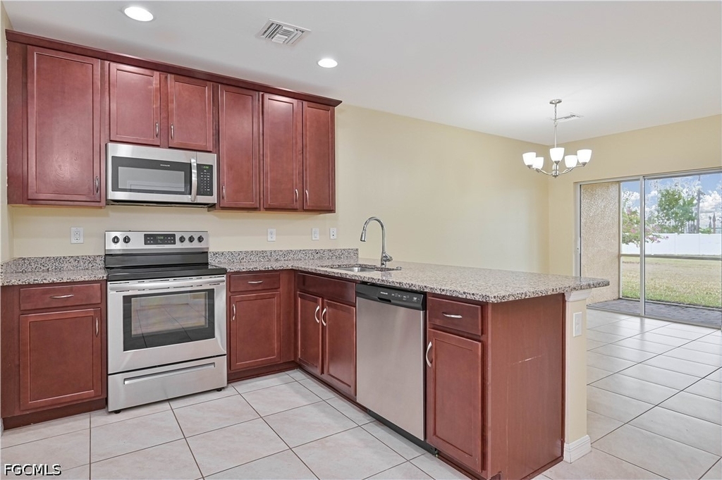 3739 Crofton Court - Photo 6