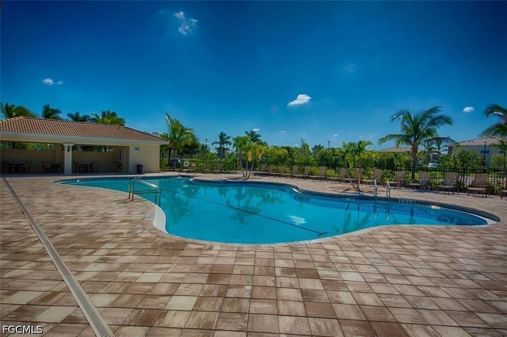 3739 Crofton Court - Photo 36