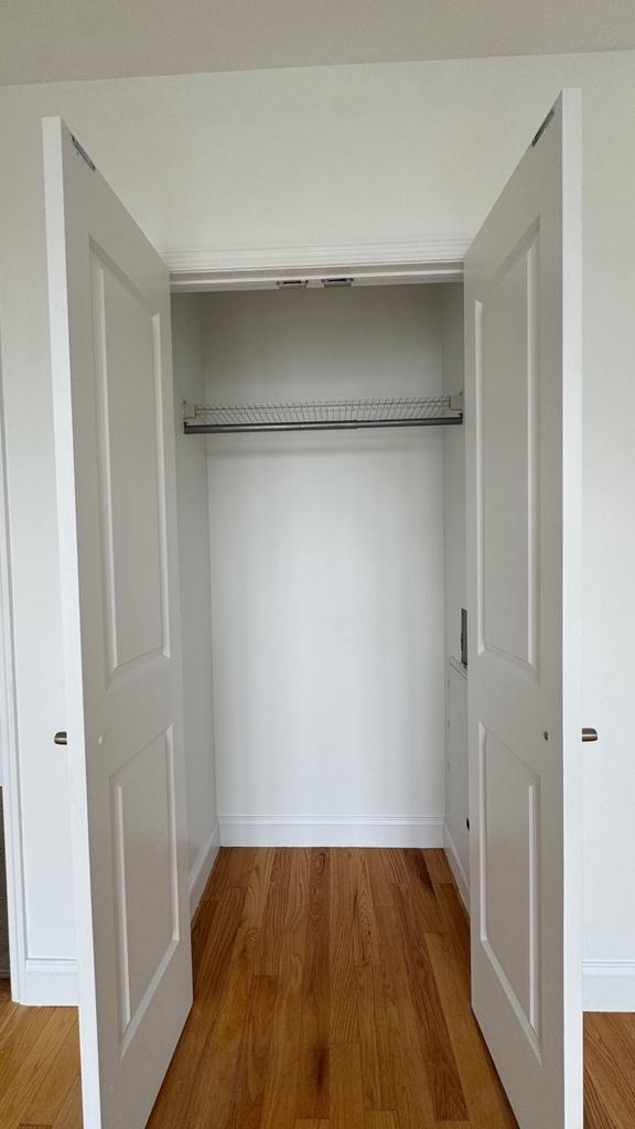 110 4th Avenue - Photo 7