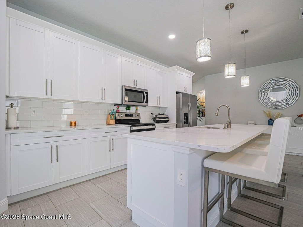3010 Eldron Boulevard Se - Photo 7