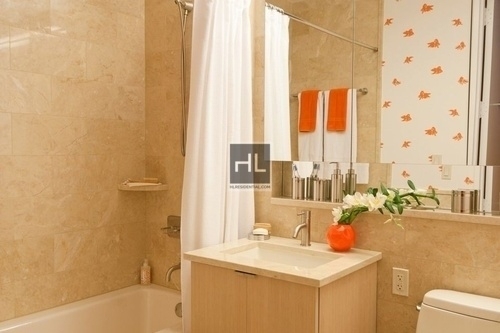 West 39th Street - Photo 4