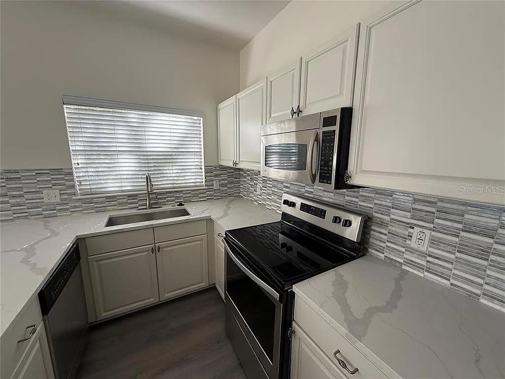 3116 Toscana Circle - Photo 2