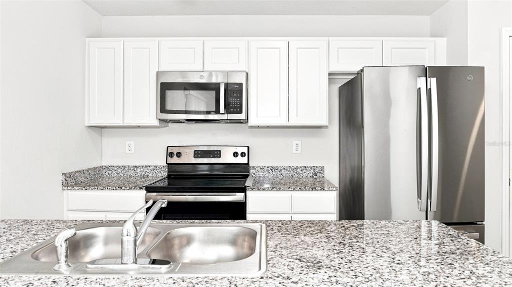 13 Zebulon Place - Photo 4