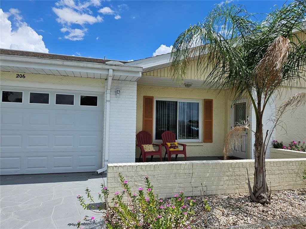 206 Sola Lane - Photo 1