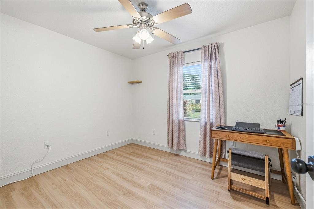 3913 W Wallace Avenue - Photo 17