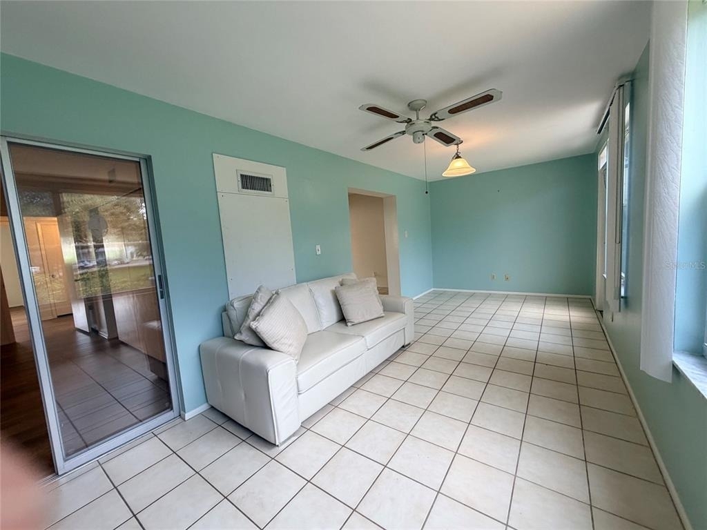 2361 Ecuadorian Way - Photo 11
