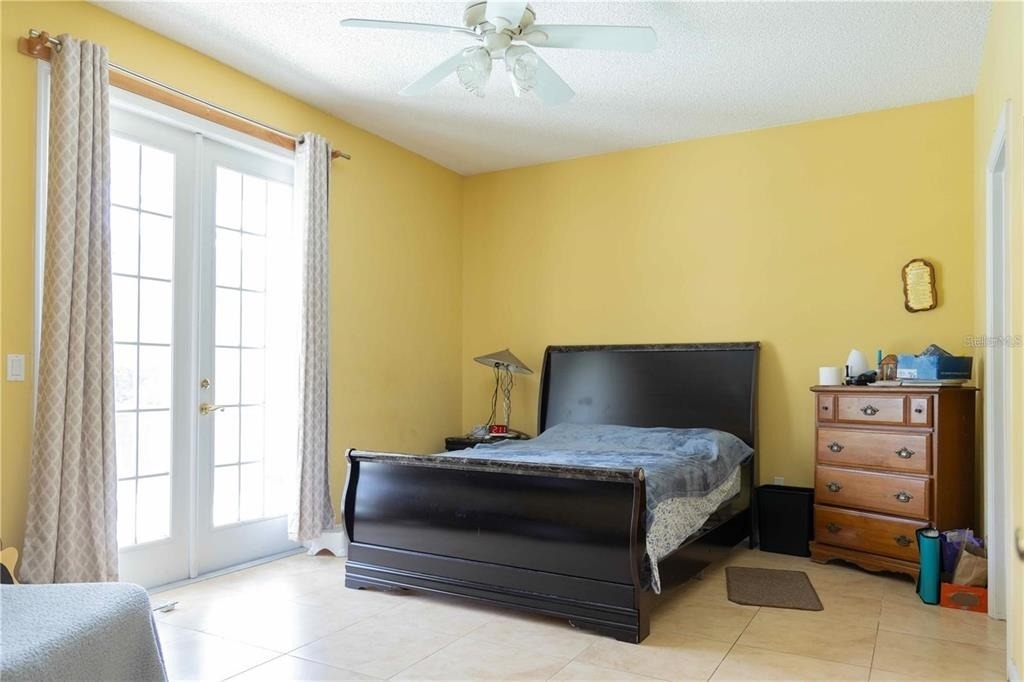 4940 Bellthorn Drive - Photo 6