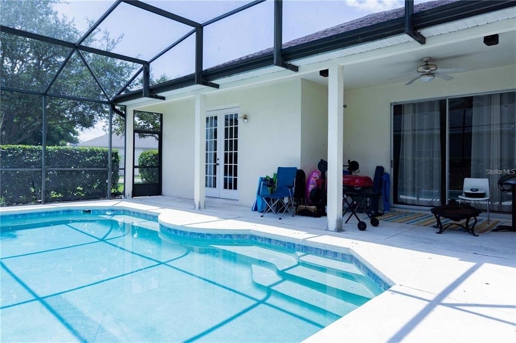 4940 Bellthorn Drive - Photo 2