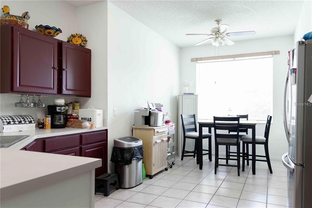 4940 Bellthorn Drive - Photo 3