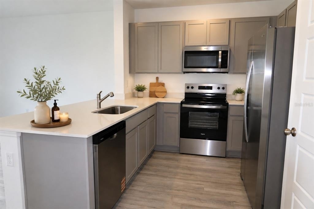 2768 Pierr Street - Photo 2