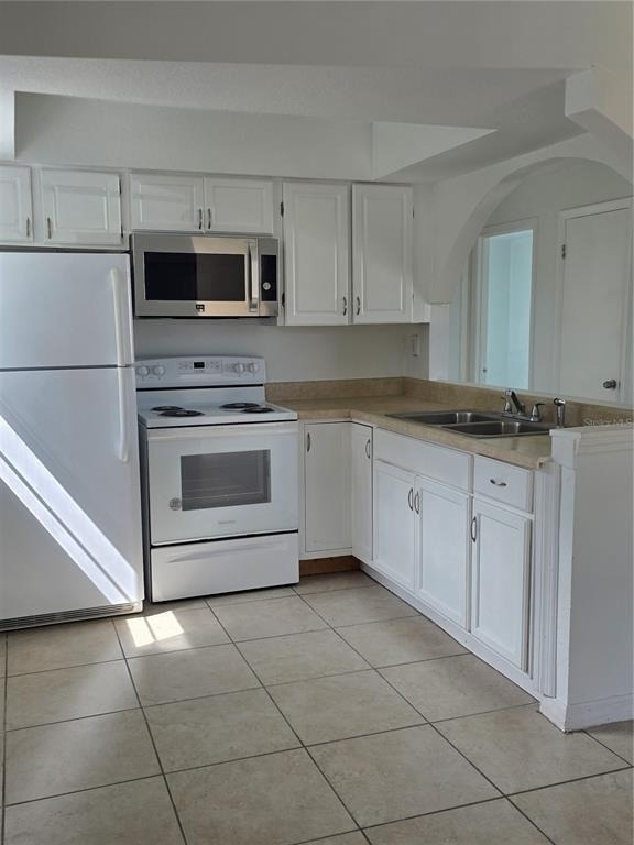 294 Valencia Avenue - Photo 2