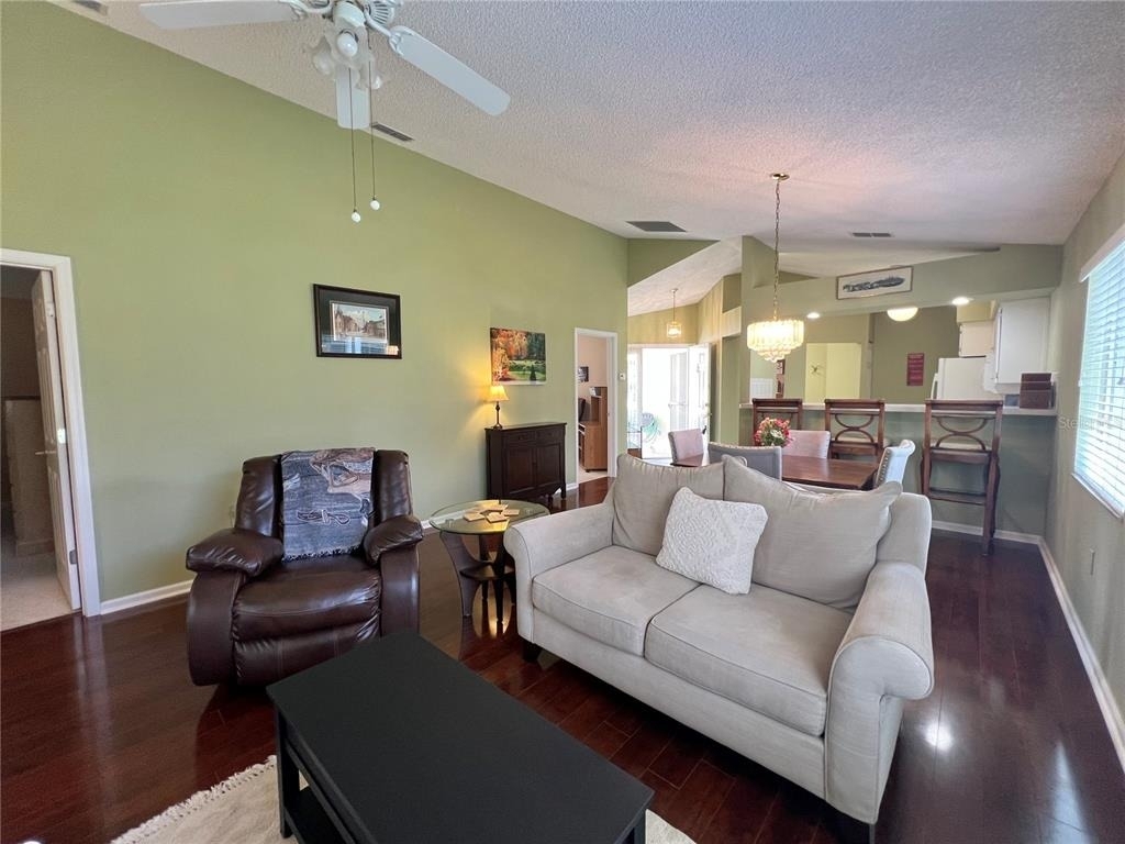1918 Nw 50th Circle - Photo 9