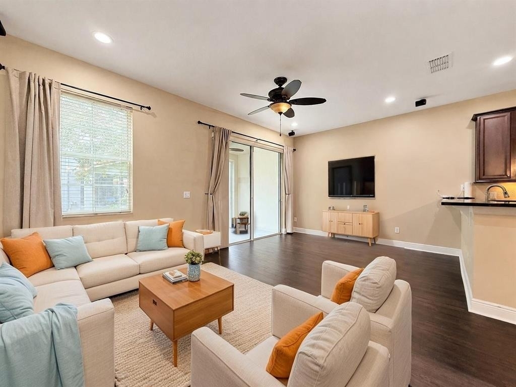 5415 Via Appia Way - Photo 3
