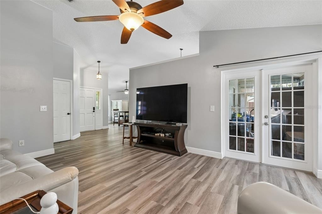 7610 Heathfield Court - Photo 5