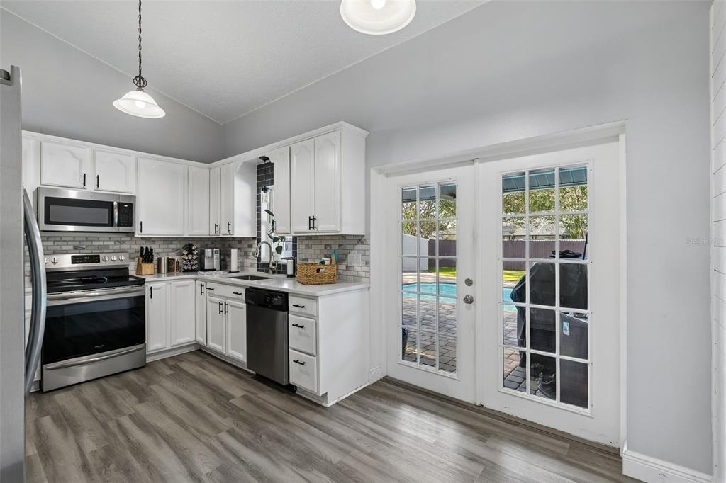 7610 Heathfield Court - Photo 9