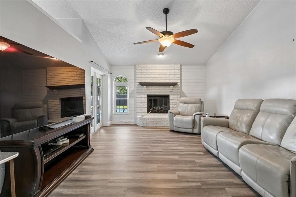 7610 Heathfield Court - Photo 6