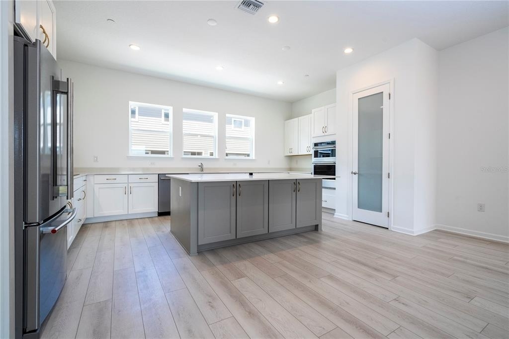 9313 Luminary Boulevard - Photo 12
