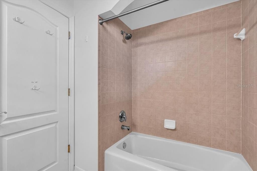 6393 Rookery Circle - Photo 14