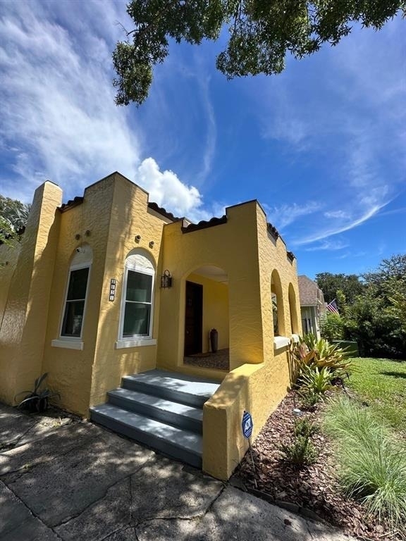 3151 11th Avenue N - Photo 1