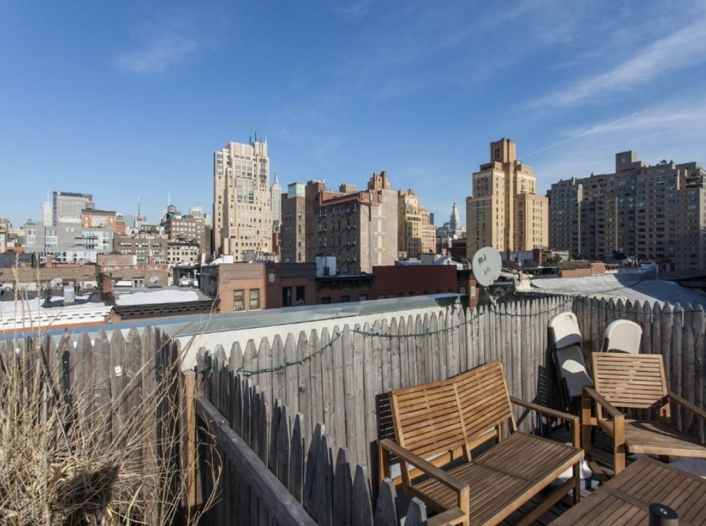 West 14th Street - Photo 3