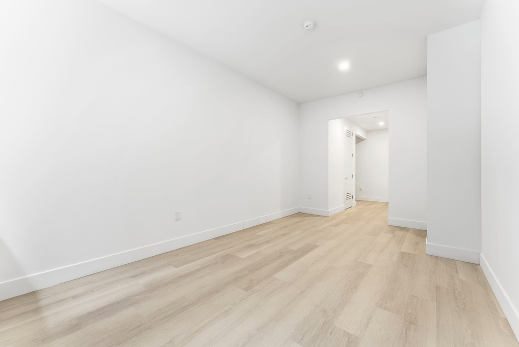 55 Broad Street - Photo 5