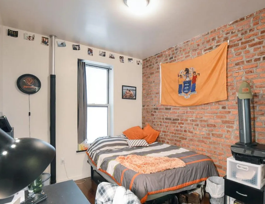 132 Ludlow Street - Photo 2