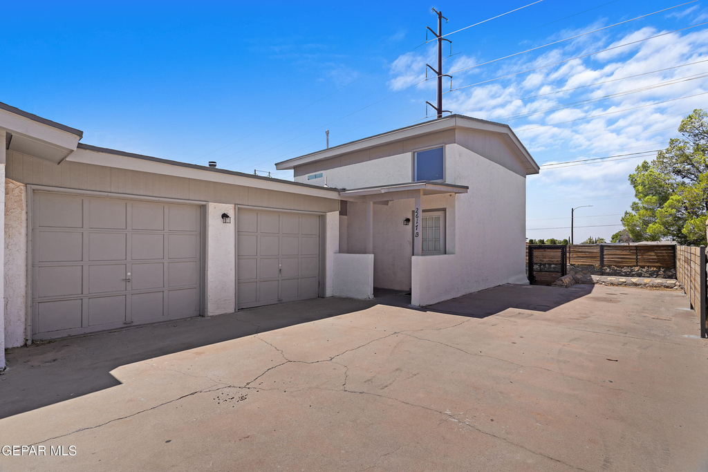 2617 Red Sails Drive - Photo 0