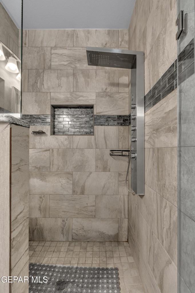 8601 Polaris Street - Photo 18
