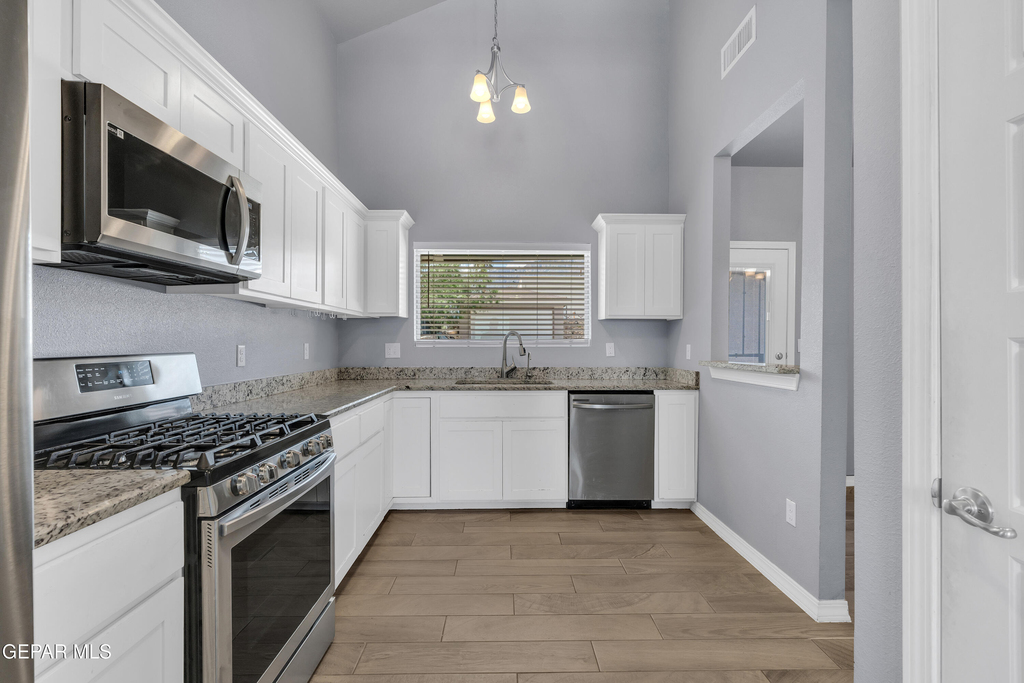 8601 Polaris Street - Photo 7
