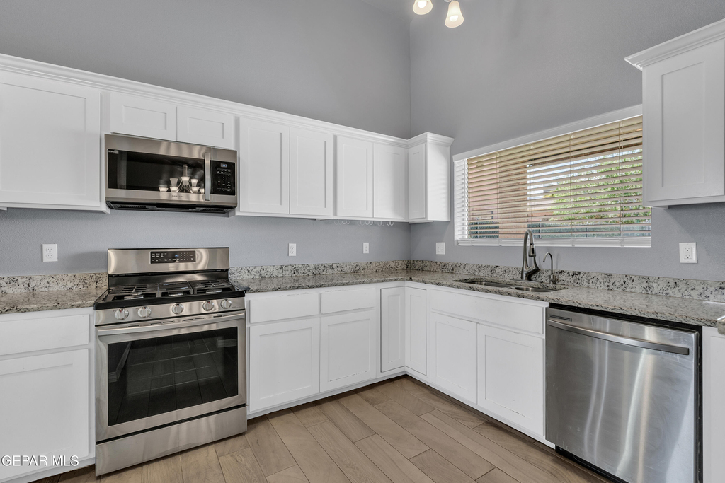 8601 Polaris Street - Photo 8