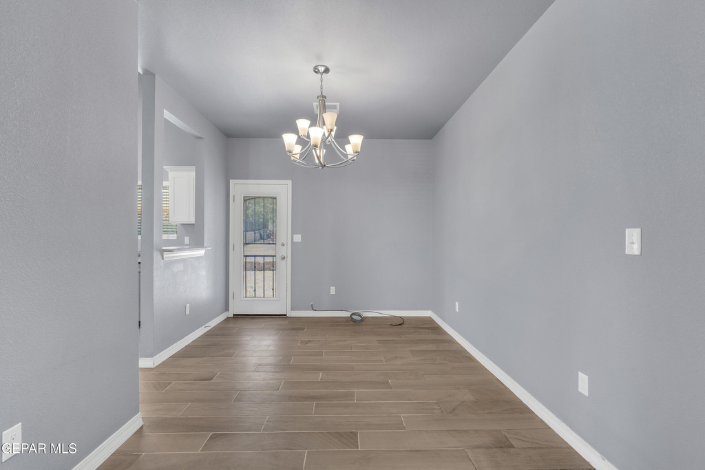 8601 Polaris Street - Photo 10